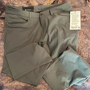 NWT Lululemon ABC pant classic